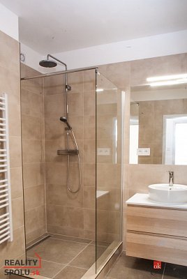 druhá fotografie nemovitosti